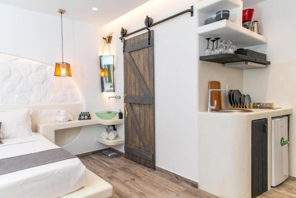 Blue Heart Luxury Suites Naxos City Eksteriør billede