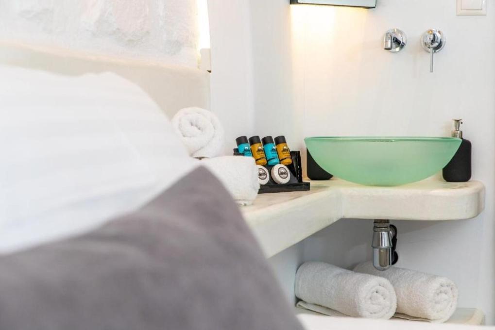 Blue Heart Luxury Suites Naxos City Eksteriør billede